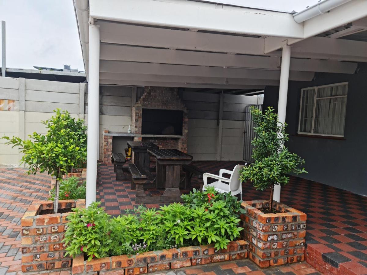 Hasate Guest House 10 Florence Street Oakdale Belliville 7530 Cape Town South African Екстериор снимка