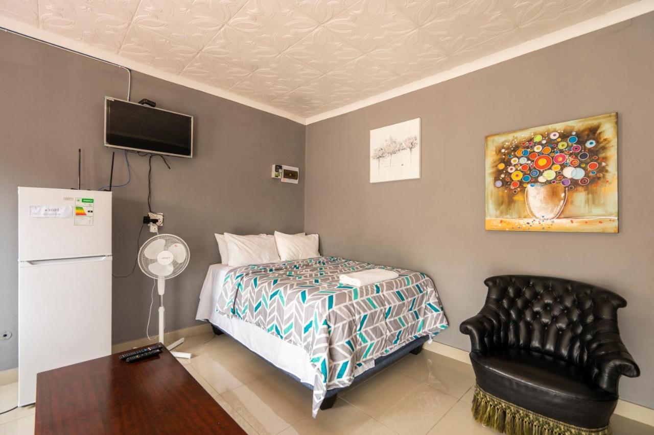 Hasate Guest House 10 Florence Street Oakdale Belliville 7530 Cape Town South African Екстериор снимка