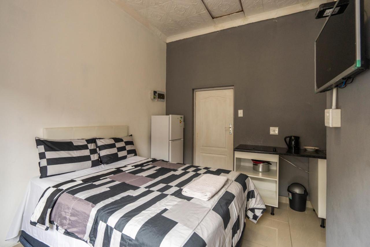 Hasate Guest House 10 Florence Street Oakdale Belliville 7530 Cape Town South African Екстериор снимка
