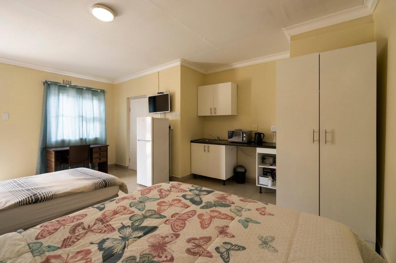 Hasate Guest House 10 Florence Street Oakdale Belliville 7530 Cape Town South African Екстериор снимка